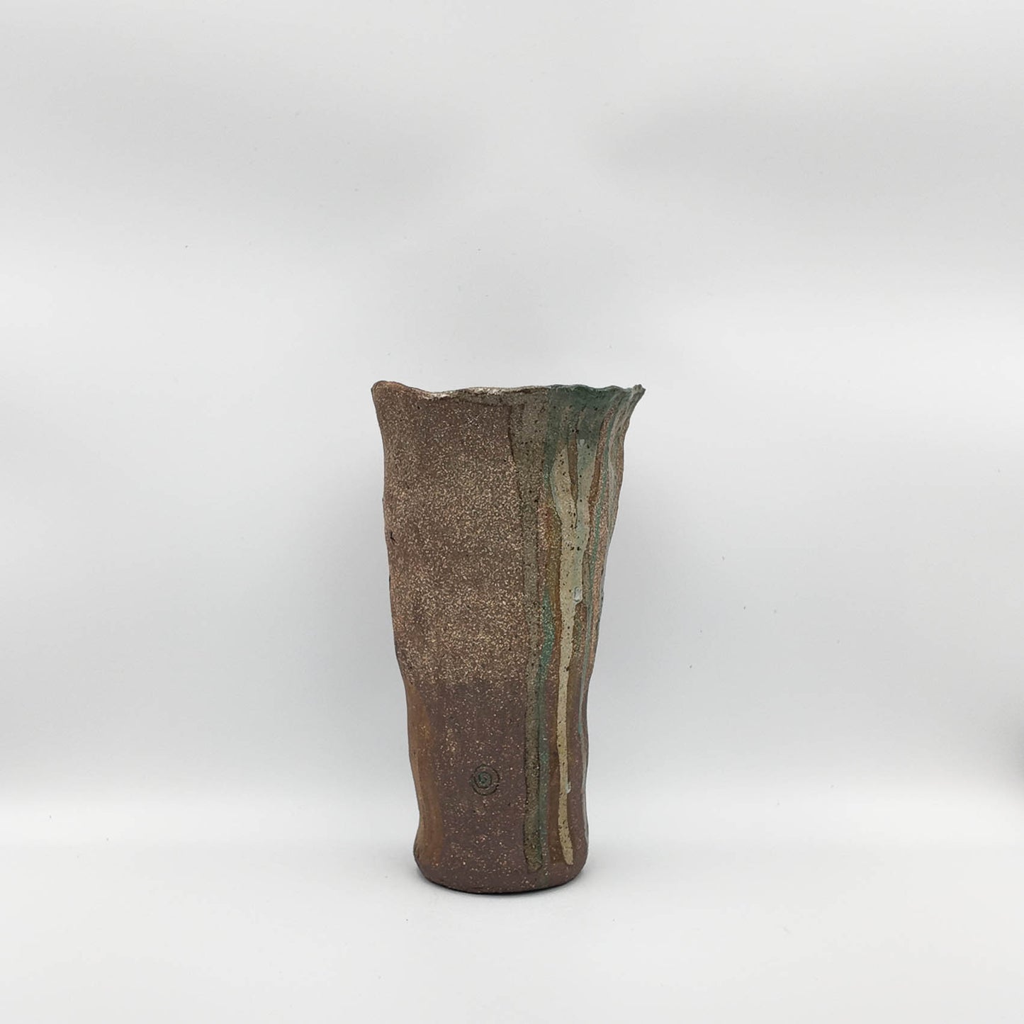 F011 - Small Vase