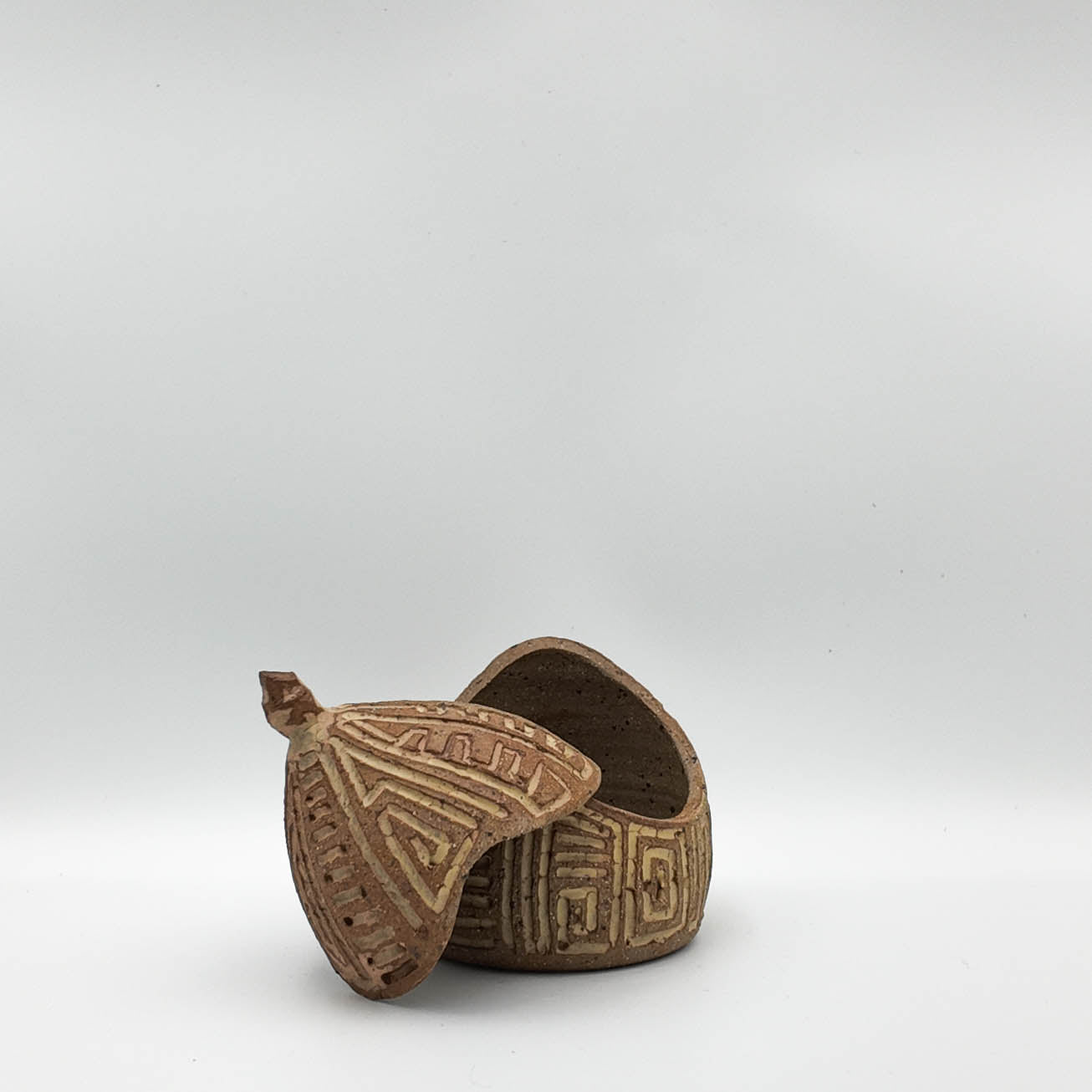 T005 - Stoneware Lidded Vessel