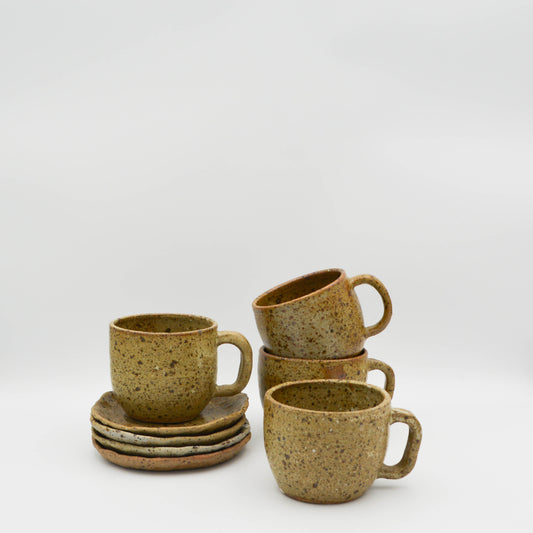 C004 - Speckled Cup
