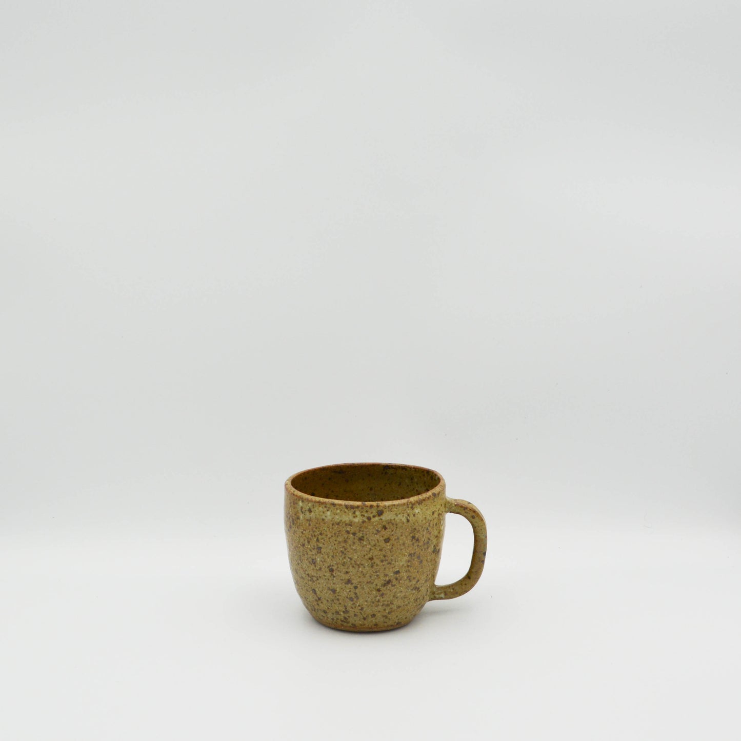 C004 - Speckled Cup