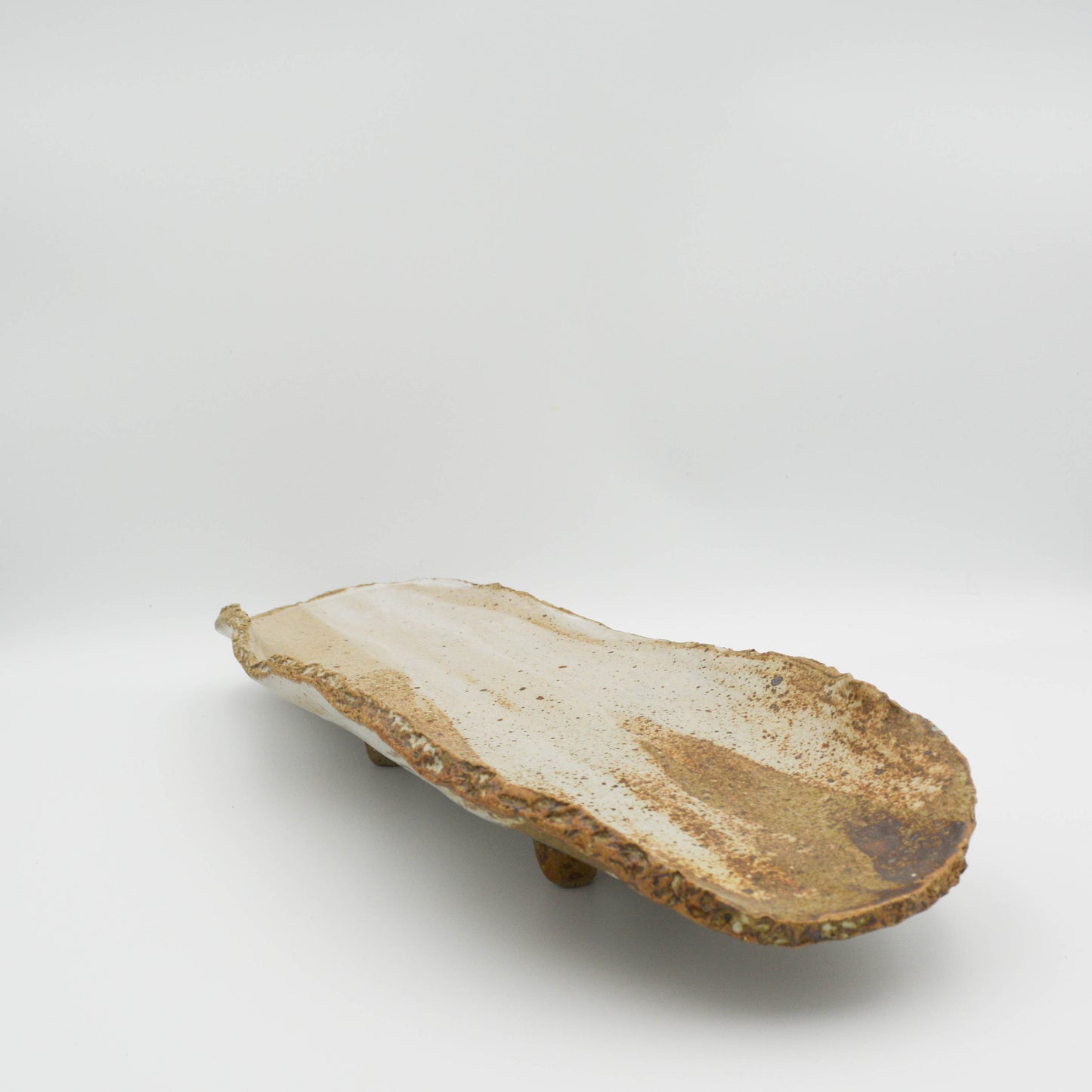 P001 - Stoneware Platter