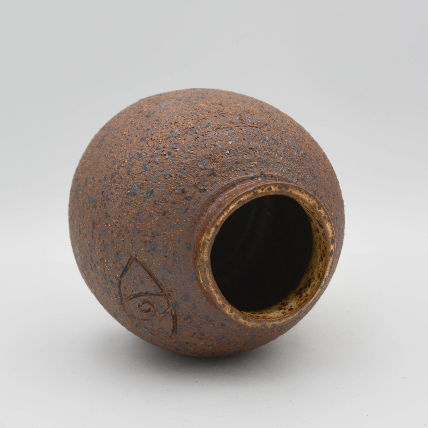 BT004 - Stoneware Bottle