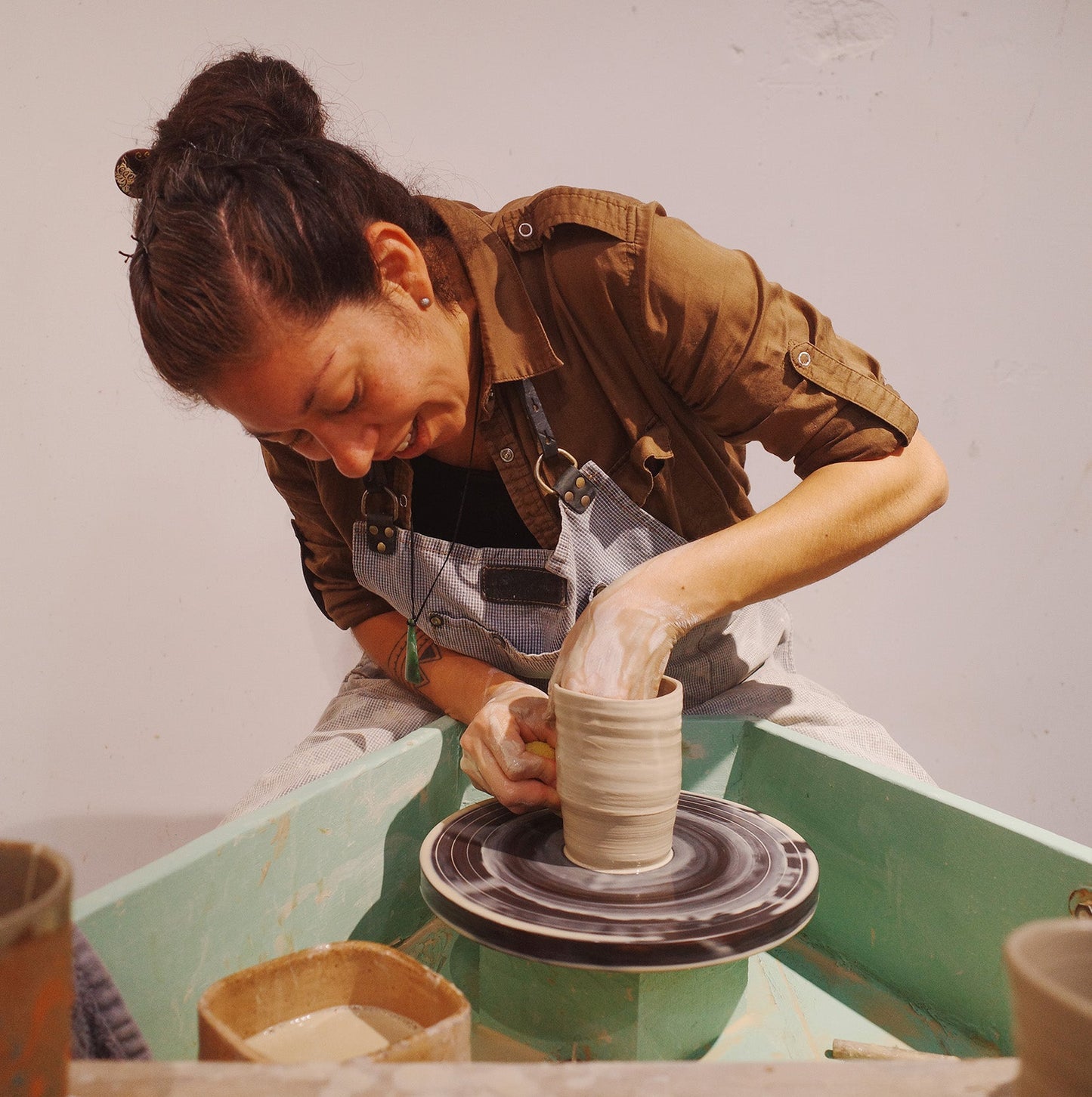 AA02 - Gift Voucher for a Wheel Throwing Session ($90 per person)