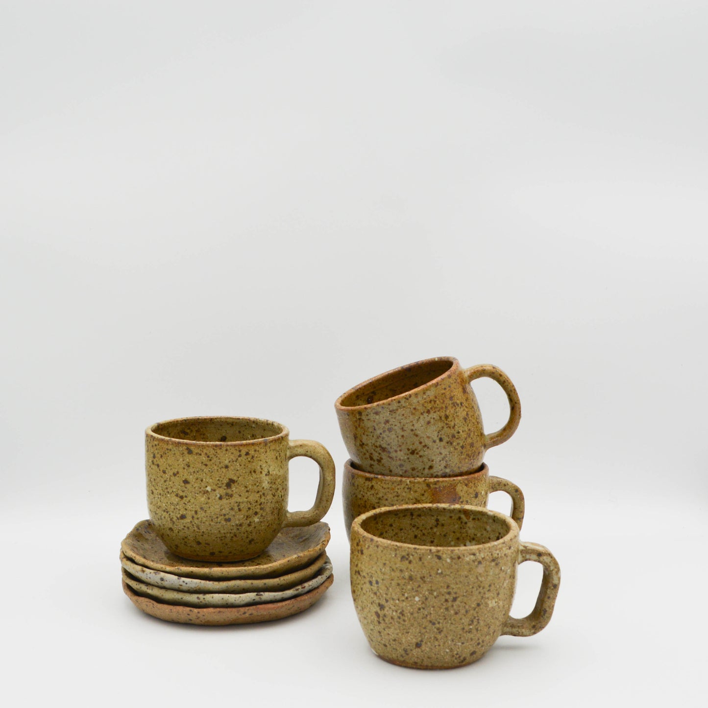 C004 - Speckled Cup