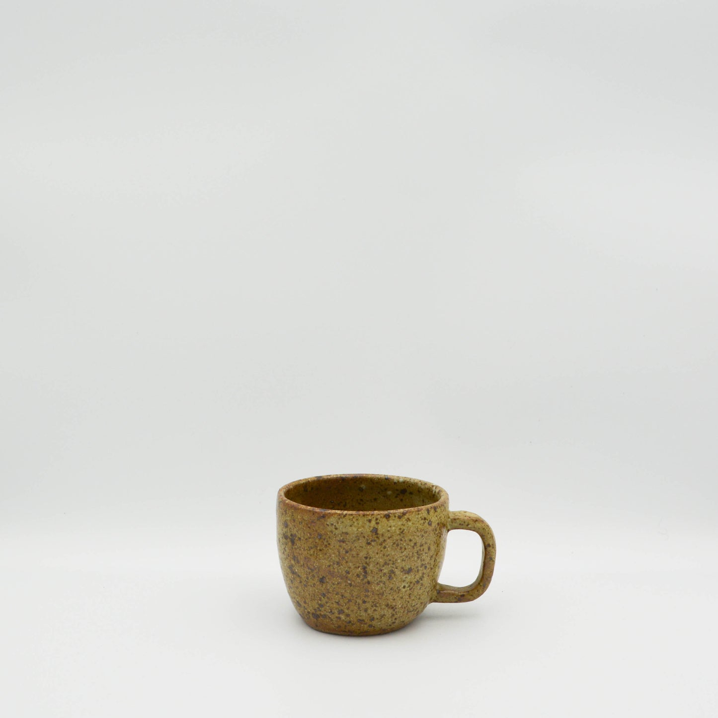 C004 - Speckled Cup