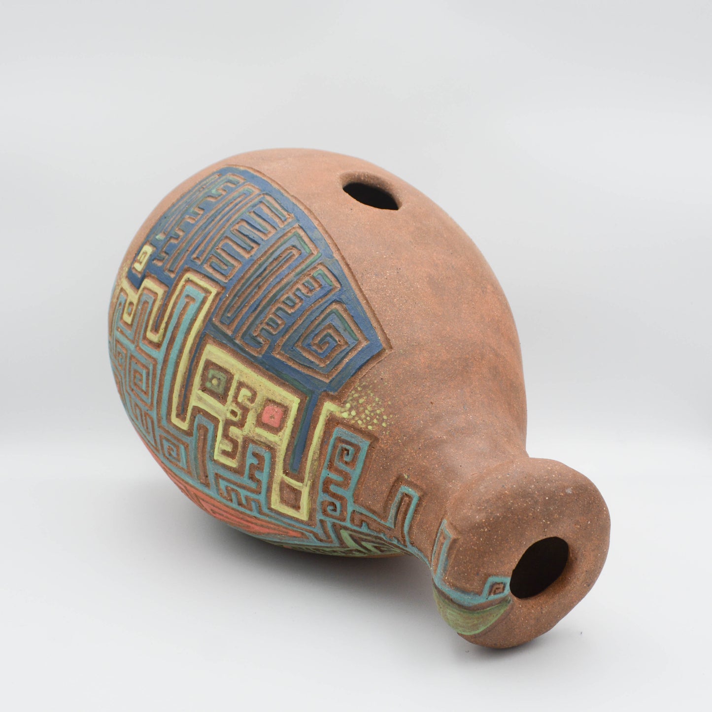AUD008 - Tracing Patterns Udu Drum
