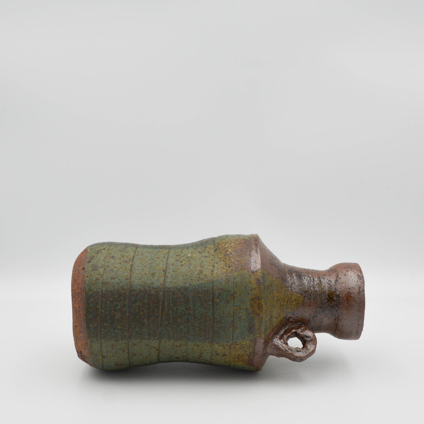 BT003 - Stoneware Bottle