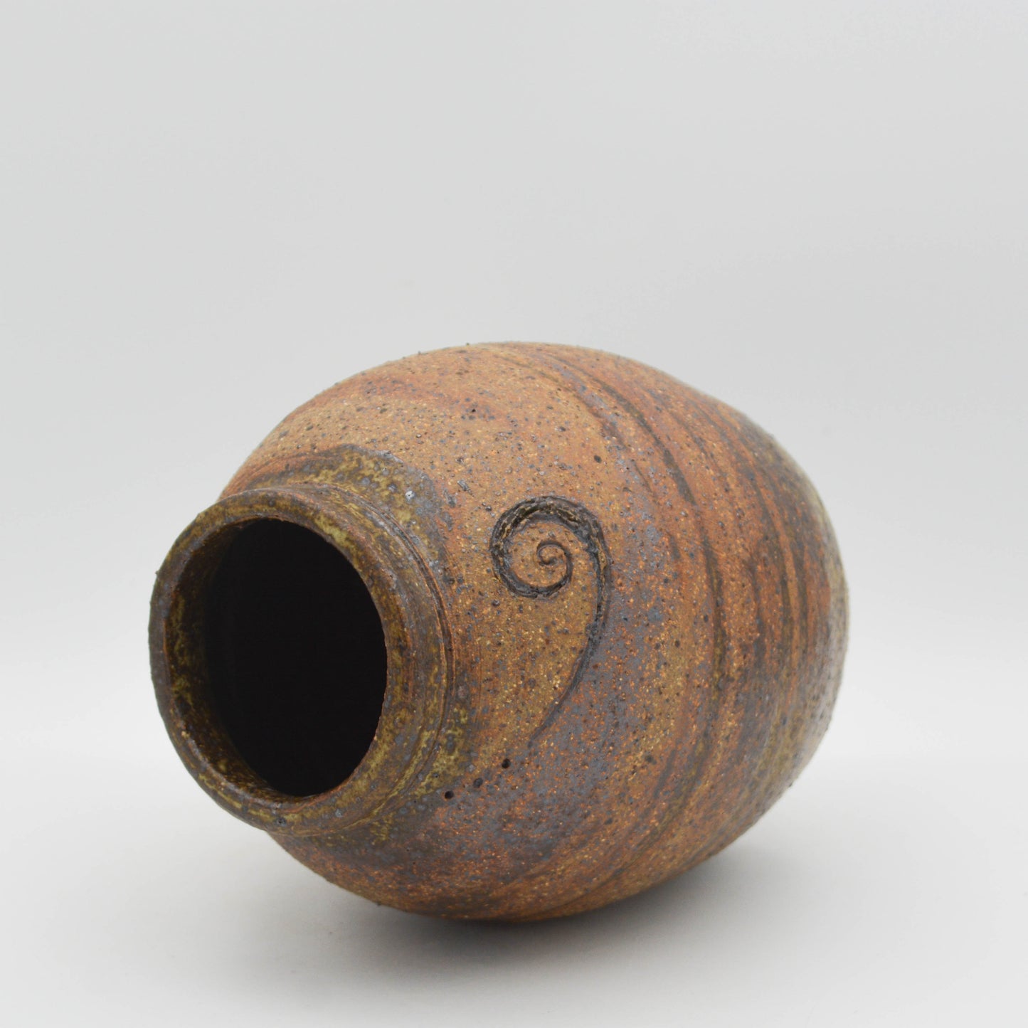 BT005 - Stoneware Bottle
