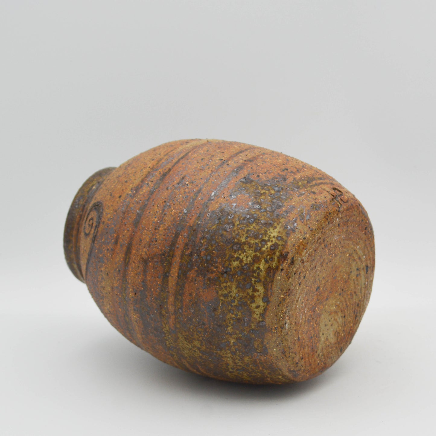 BT005 - Stoneware Bottle